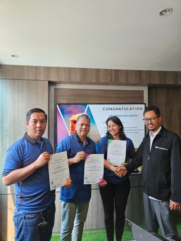 Penyerahan Sertifikat Brawijaya Energi